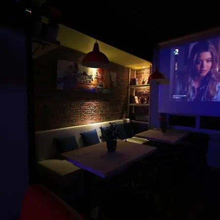 ゲストハウス Safran 2*